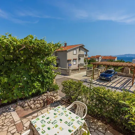 Beschauliches Studio-apartment Nur 250 Meter Zum Mit Meerblick, Parkplatz, Grill